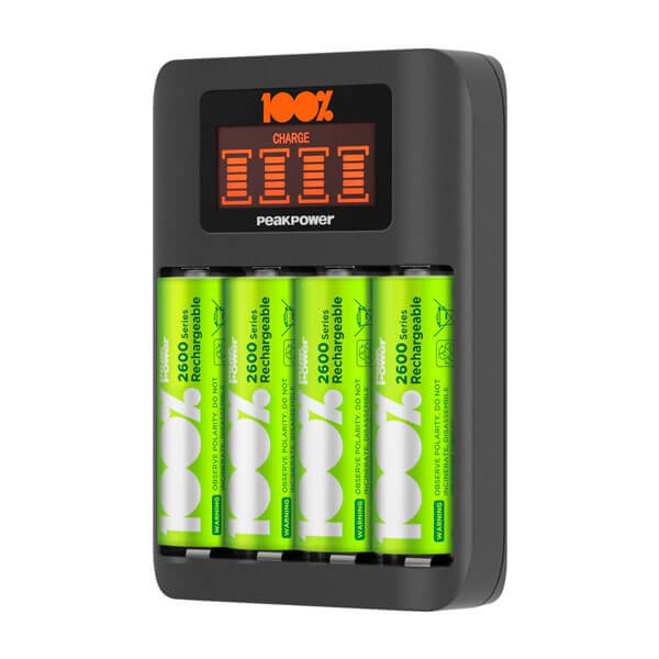 Oplader til AA- og AAA-genopladelige batterier / 4 rum / Inkl 4x AA