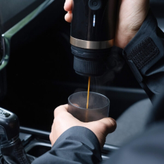 Brbar espressomaskine / Aqiila / Frisk kaffe p 3 min