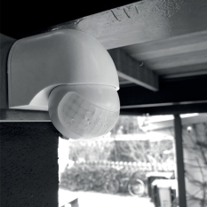 Smart home pir sensor til udendrsbrug  230V